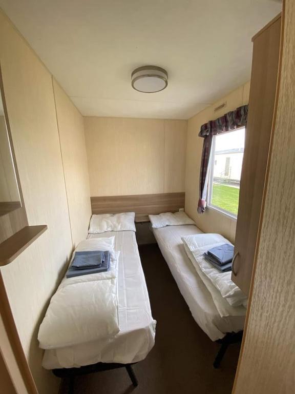 8 Berth Caravan Pg30 Chapel Saint Leonards Esterno foto