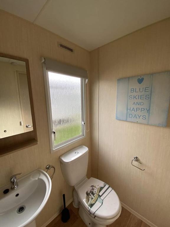 8 Berth Caravan Pg30 Chapel Saint Leonards Esterno foto