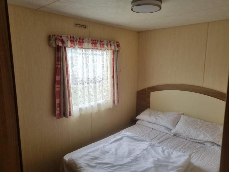 8 Berth Caravan Pg30 Chapel Saint Leonards Esterno foto